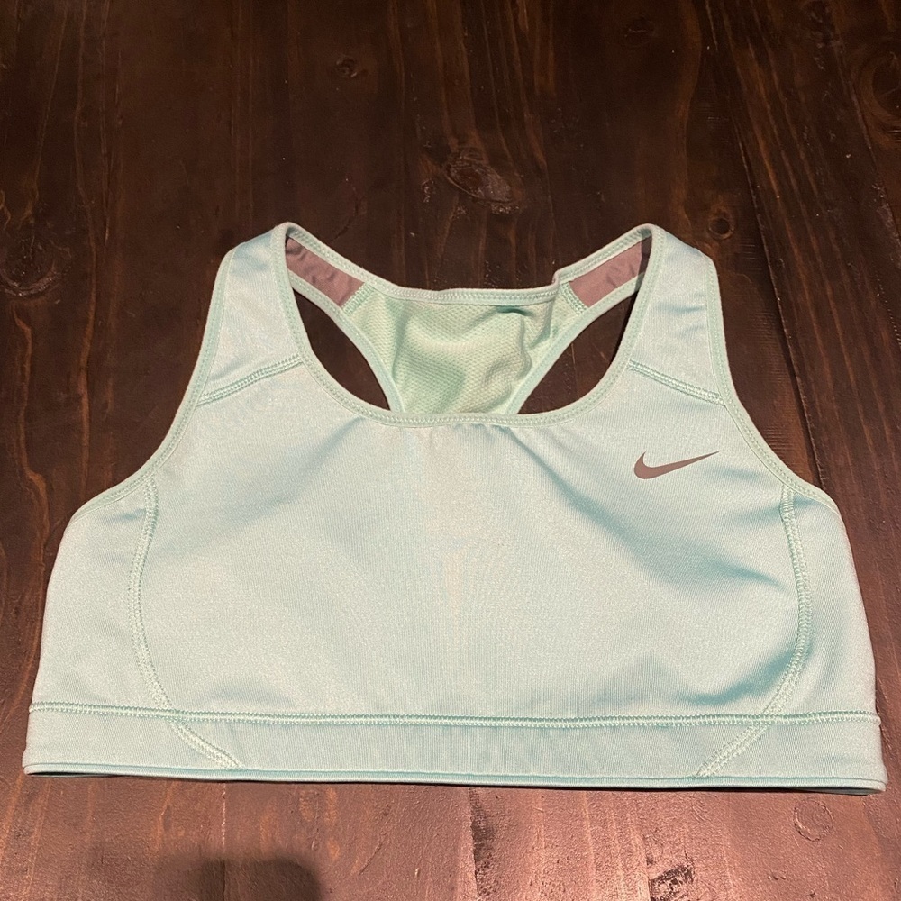 Nike mint green sports bra no pads